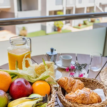 Sara's Paradise Apartamento *